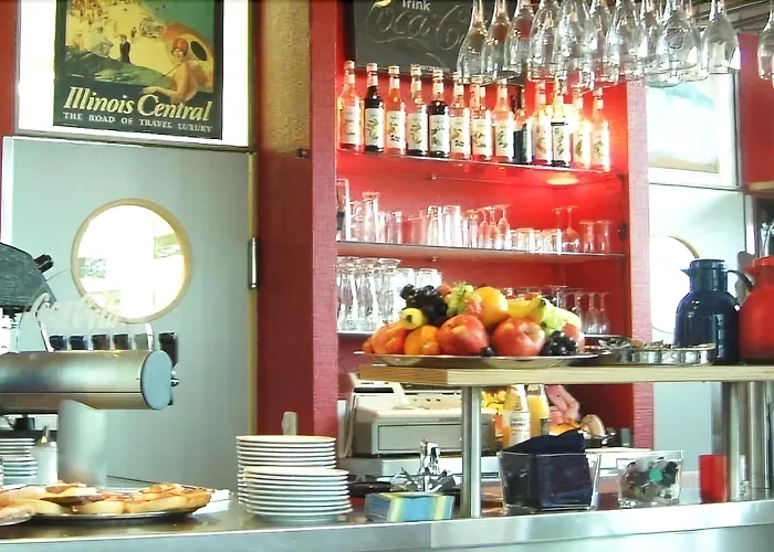 Hostel Auf Dem Stintfang-membership Required *